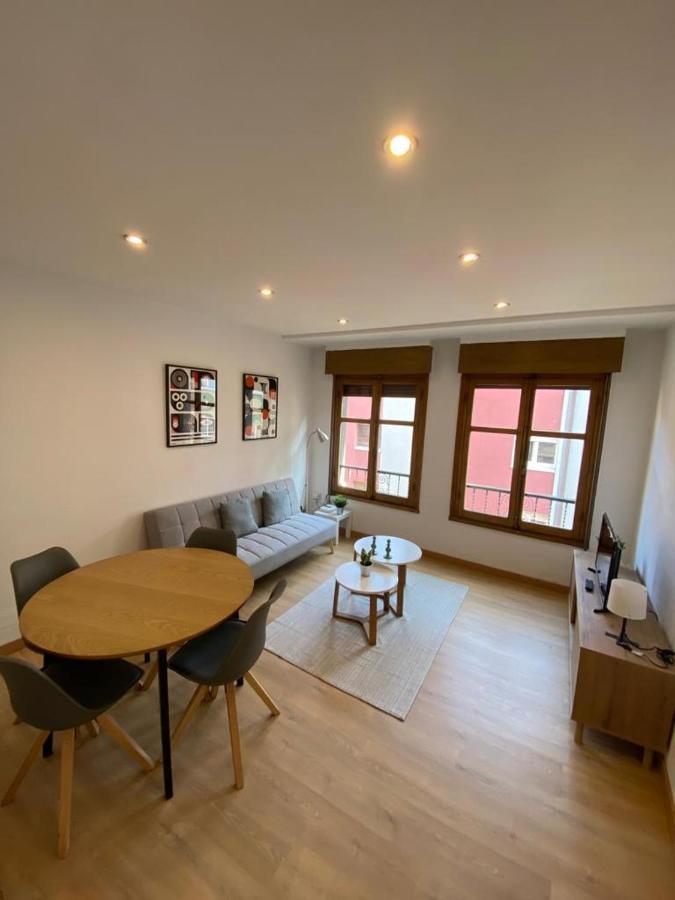 Alojamiento Turistico Decano Prendes Gijon Exterior photo